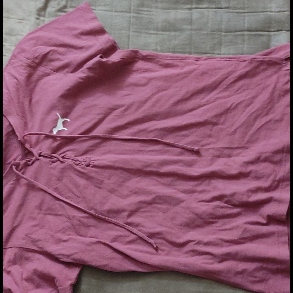 Vs shirt